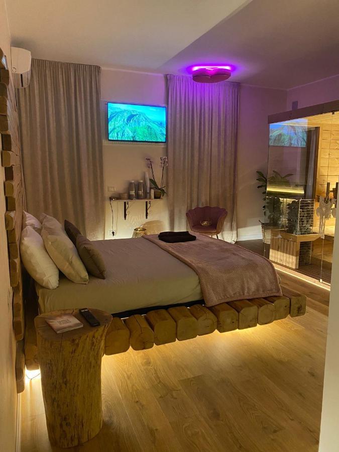 Love Space Sensory Spa & Relax Suite Santa Maria delle Mole Luaran gambar